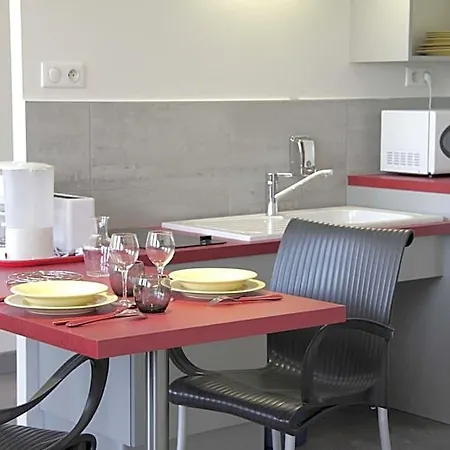 West Appart' Aparthotel 3*